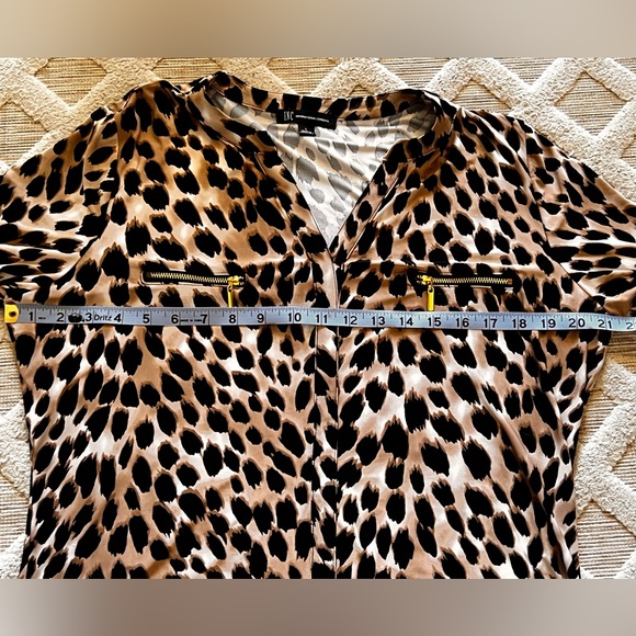 INC International Concepts Ombré Cheetah Zip Pocket Long Sleeve Top Women’s - Picture 12 of 14